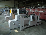 彩色收縮標簽檢品復(fù)卷機